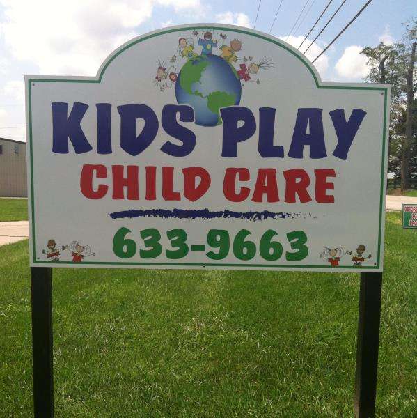 Kids-Play Child Care, Inc. Logo