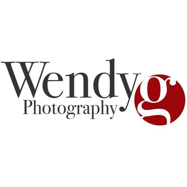 Wendy G Photography LLC Logo