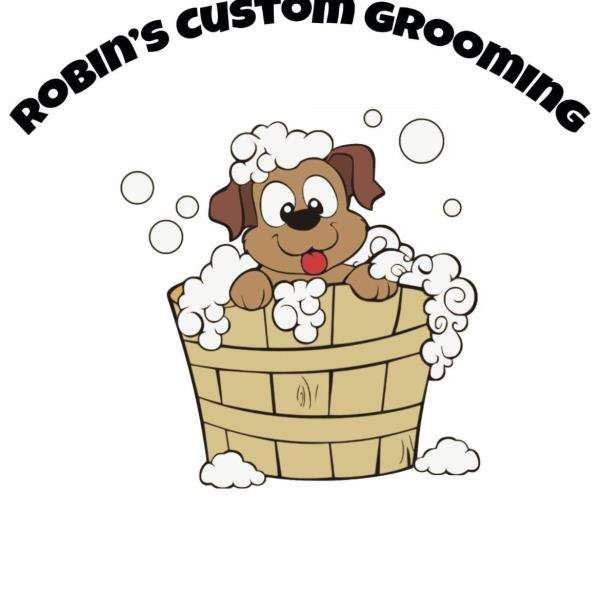 Robin's Custom Grooming Logo