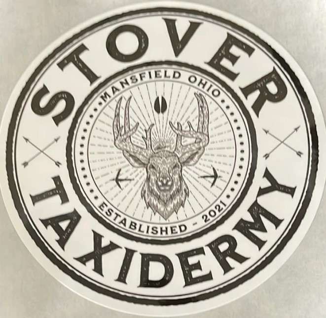 Stover Taxidermy, LLC. Logo