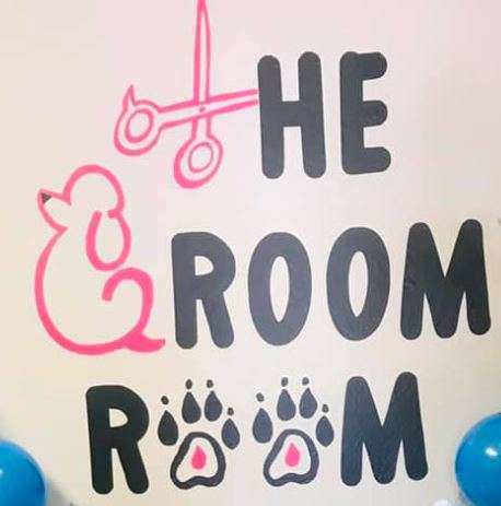 The Groom Room Tyler Logo