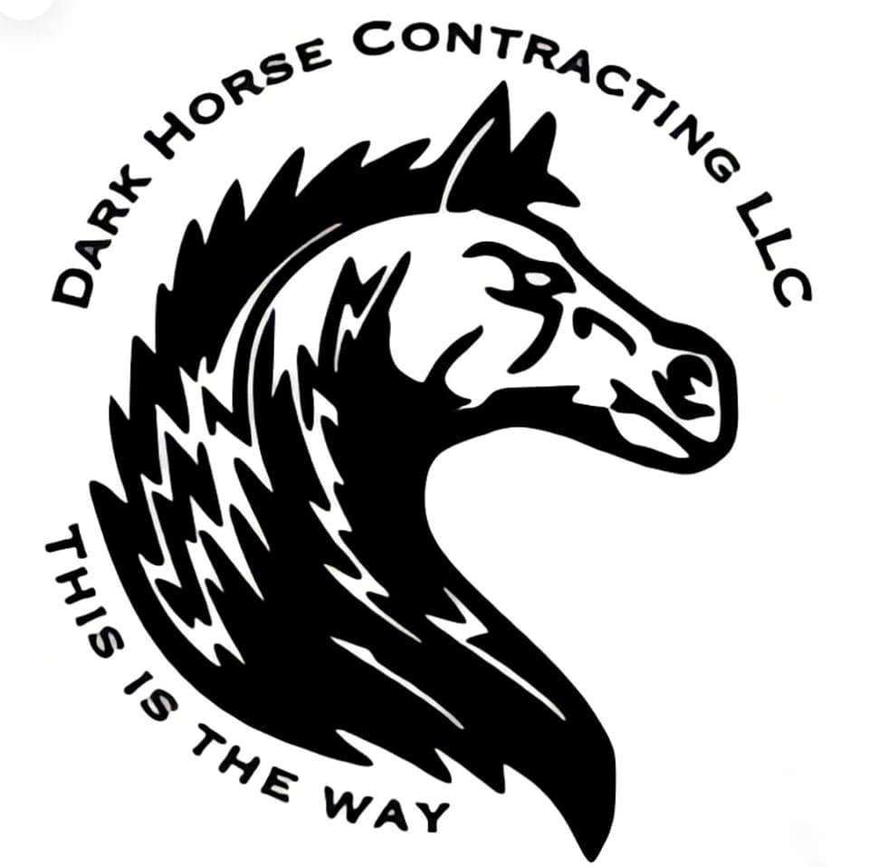 Dark Horse Contracting LLC Logo