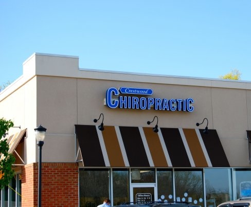 Crestwood Chiropractic Logo