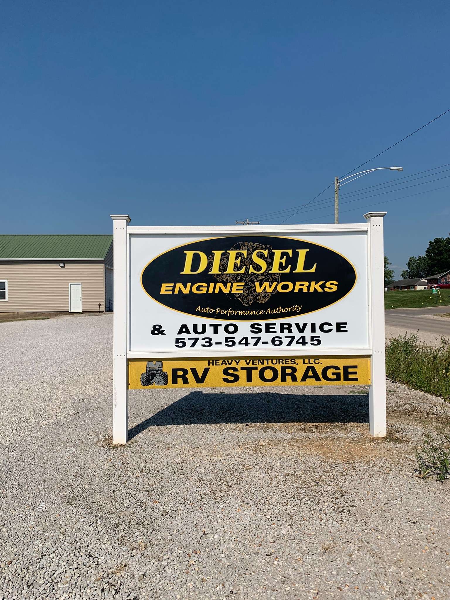 Diesel Engine Works and Auto Service LLC Logo