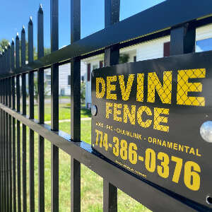 Devine Fence  LP Logo