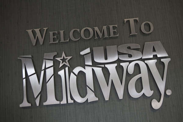 MidwayUSA Logo