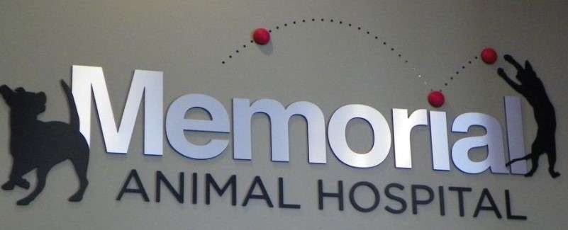 Memorial Animal Hospital Logo