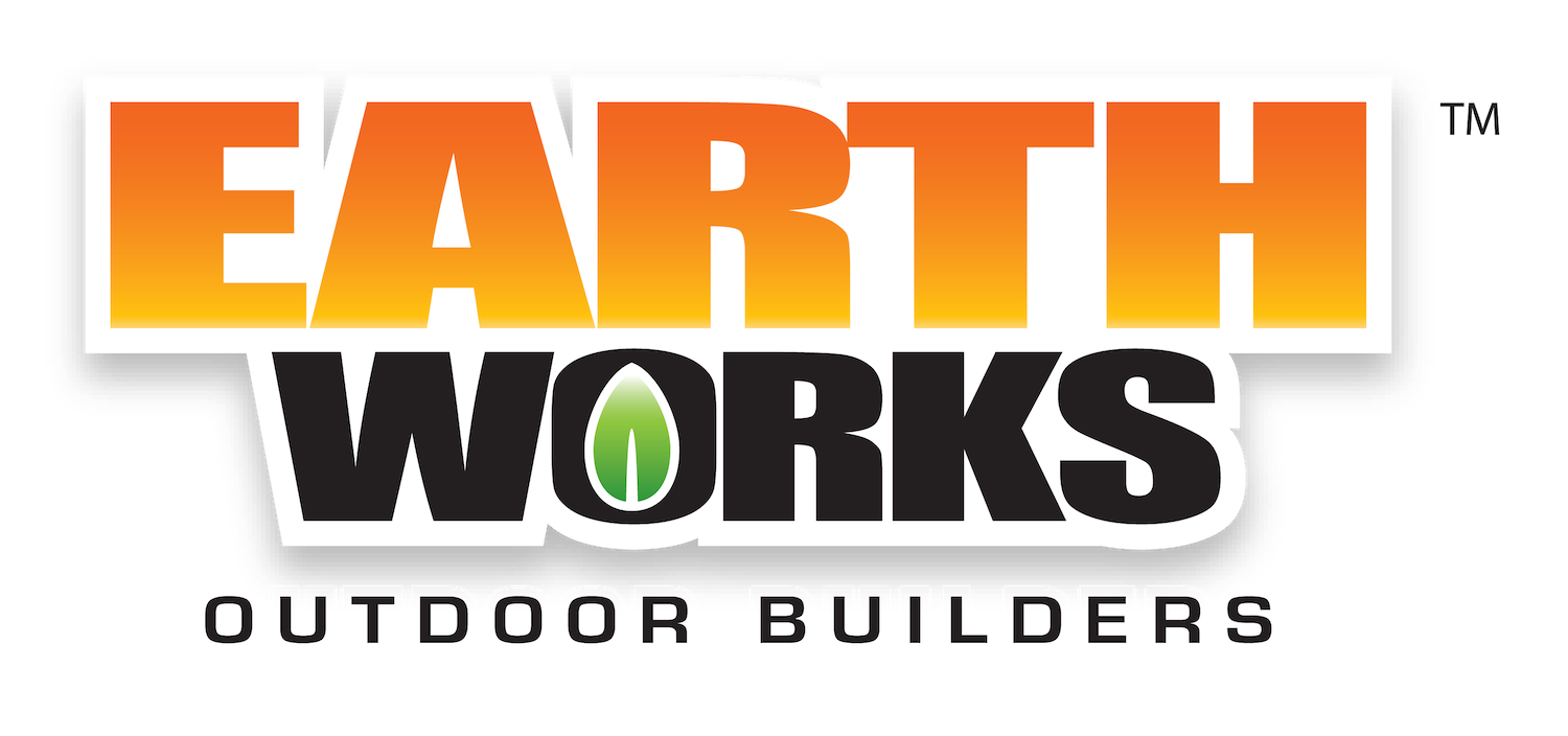 Earth Works Outdoor Builders Logo