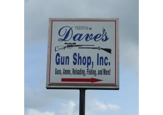 Dave's Gun Shop, Inc. Logo