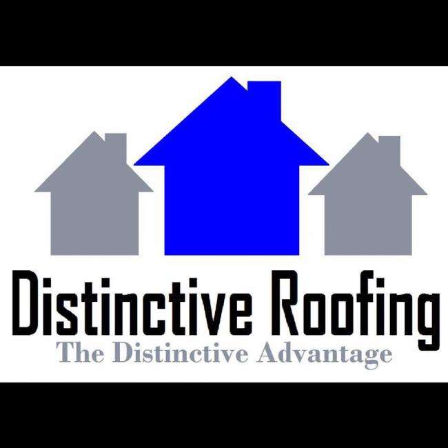 Distinctive Roofing, LLC Logo