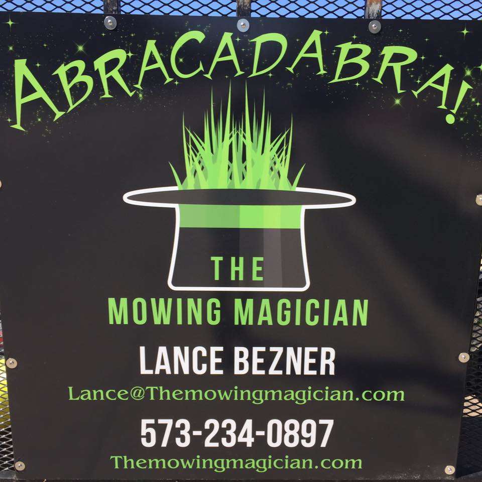 The Mowing Magician LLC Logo