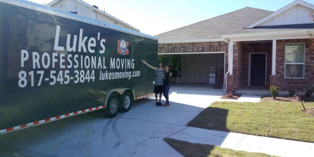 Luke's Moving Services Logo