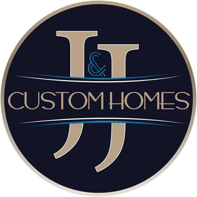 J & J  Custom Homes, LLC Logo
