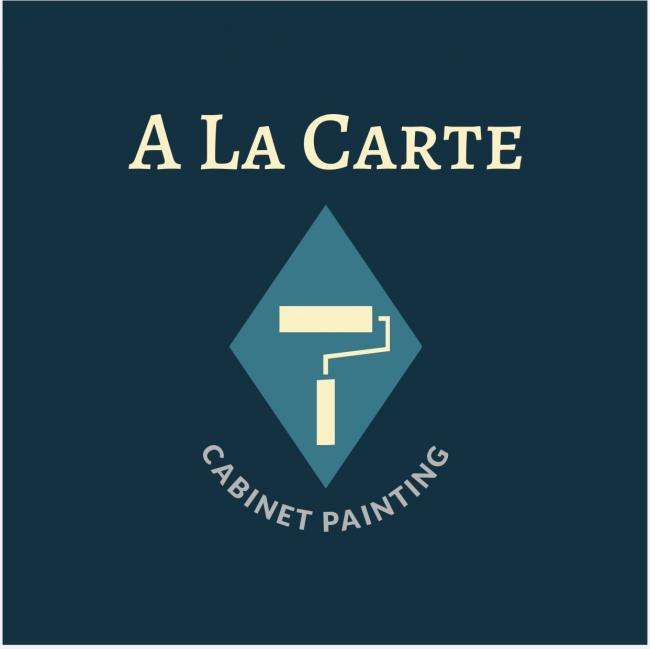 A La Carte Cabinet Painting, LLC Logo