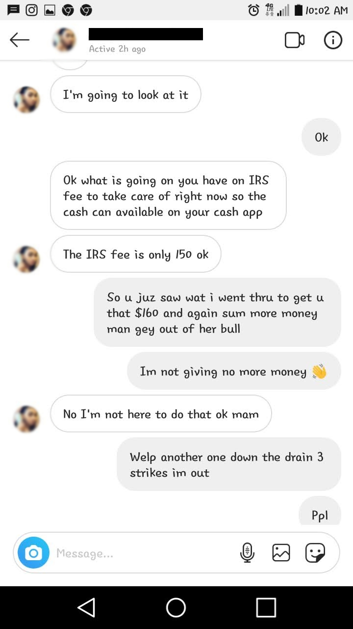 Text message exchanges between scammer and victim